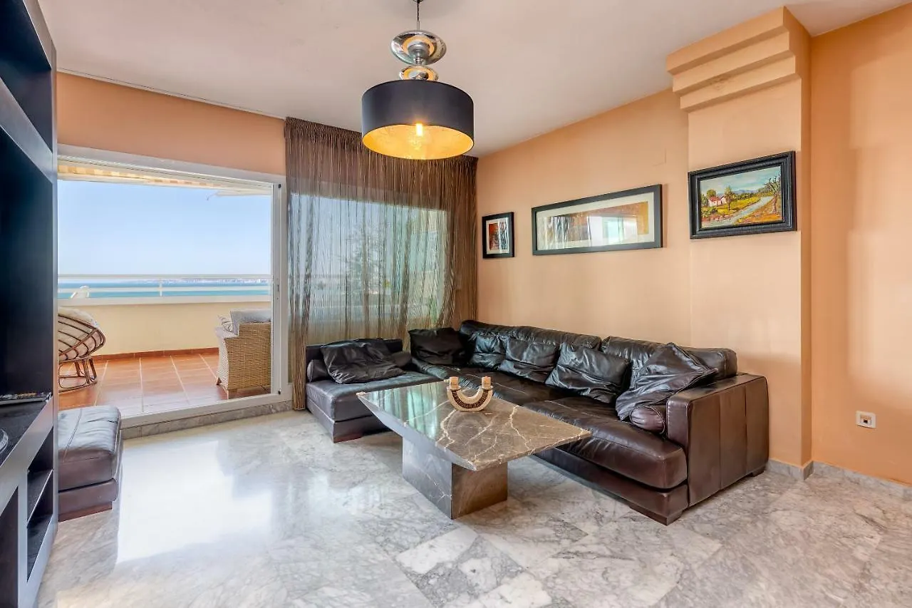 Costa Quebrada Beachfront Apartment Benalmadena 0*,  Spain
