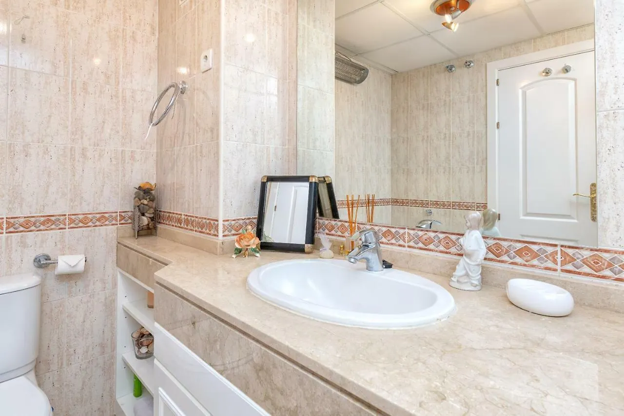 Costa Quebrada Beachfront Apartment Benalmadena 0*,